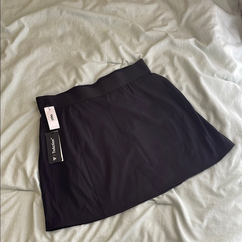 Aritzia TNA Slick Court Mini Skirt